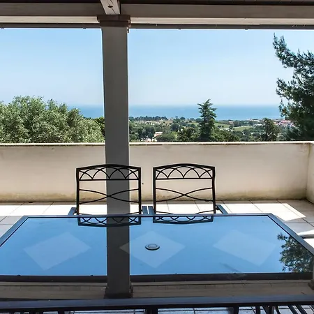 N265 - Numana, Meravigliosa Panoramica Con Giardino Apartamento